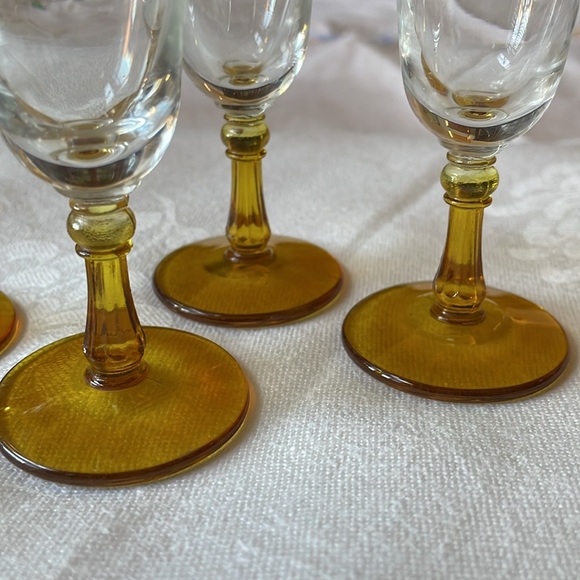 VTG MCM amber & clear glass cordials footed glasses set of 4 - Picture 3 of 8
